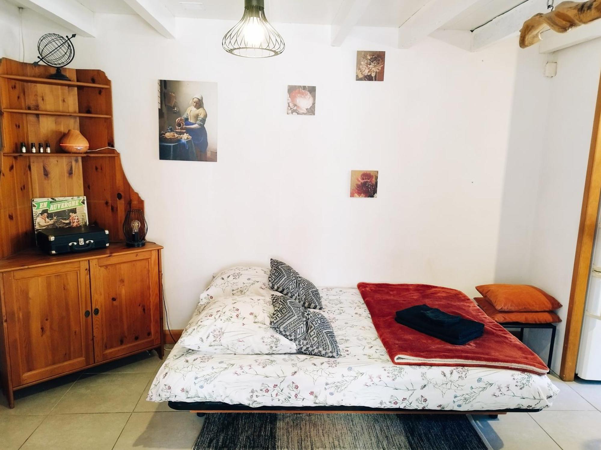 Charmant Studio Tout Equipe Olliergues Экстерьер фото